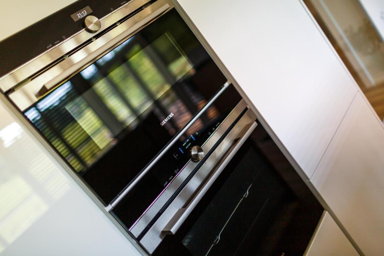 Apartman Na Golfu Челадна Экстерьер фото